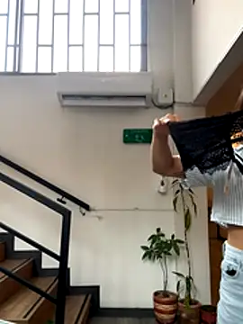 SofiaG  online show from 28, 11, 2025