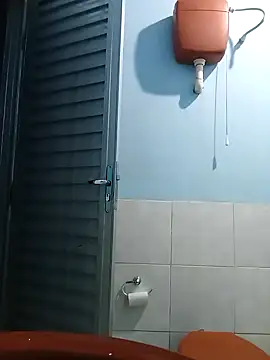 Snapshot of lele9457 chatting on 8, 2, 2025 lele9457 online show from 8, 2, 2025