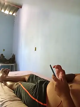 Snapshot of lele9457 chatting on 8, 3, 2025 lele9457 online show from 8, 3, 2025