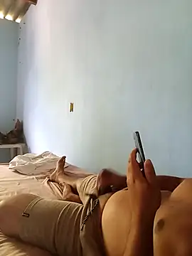 Snapshot of lele9457 chatting on 10, 3, 2025 lele9457 online show from 10, 3, 2025