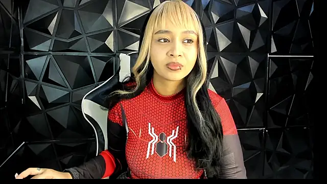 HelueHorny13 online show from 27, 10, 2025