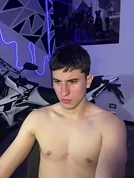 Snapshot of oliver_Lz chatting on 1, 3, 2025 oliver Lz online show from 1, 3, 2025