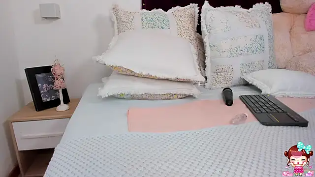 khloe cutee online show from 11, 12, 2024