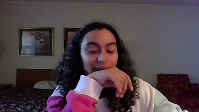 cinnaminnie online show from 26, 12, 2024