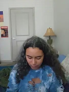 cinnaminnie online show from 1, 6, 2026