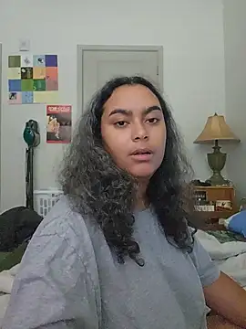 cinnaminnie online show from 5, 6, 2026