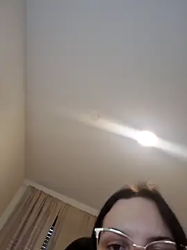 Jujuicy 97 online show from 6, 11, 2025