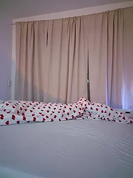 Jujuicy 97 online show from 23, 7, 2026