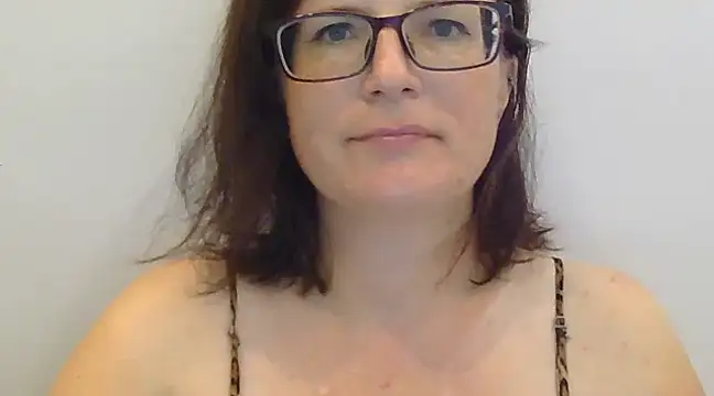 CrimsonMistress online show from 17, 1, 2025