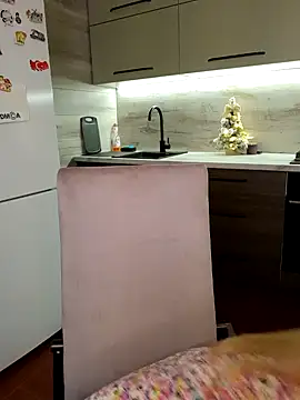 Cute Hot Alice online show from 4, 1, 2025