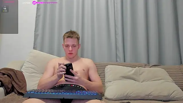 Snapshot of Kinky_Secrets chatting on 6, 2, 2025 Kinky Secrets online show from 6, 2, 2025