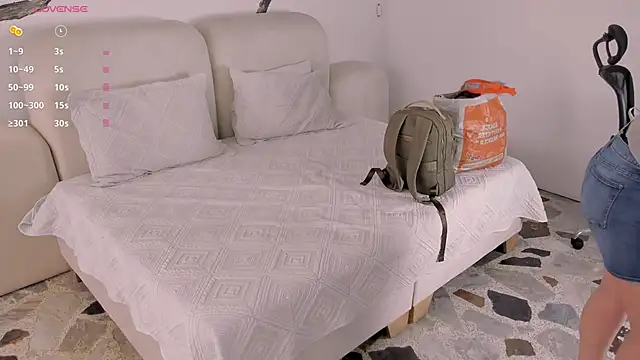 BridgetRodriguez online show from 3, 3, 2025