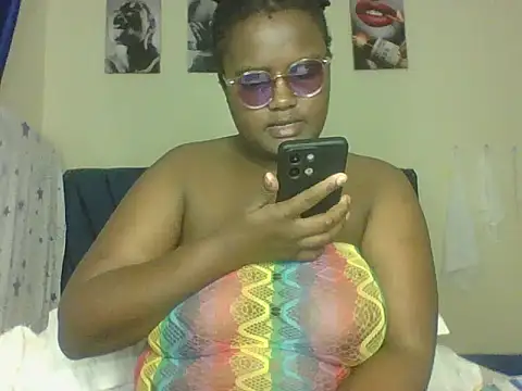Snapshot of Montel_Montel_ chatting on 2, 5, 2026 Montel Montel online show from 2, 5, 2026