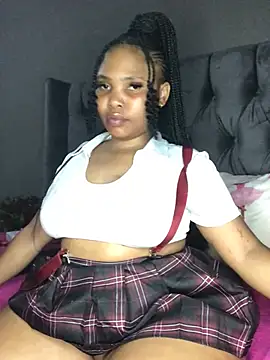 Anaelle24 online show from 21, 2, 2025