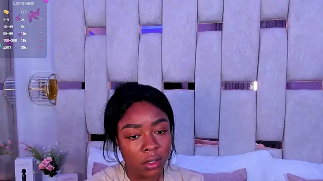 mia schwarz online show from 9, 12, 2024