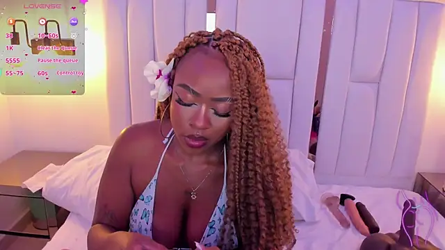 mia schwarz online show from 2, 2, 2025