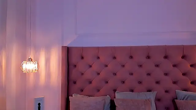 mia schwarz online show from 26, 9, 2025