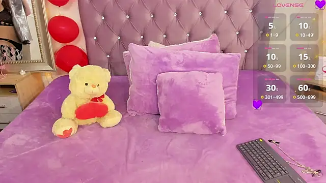 Kharla Marin online show from 9, 3, 2025