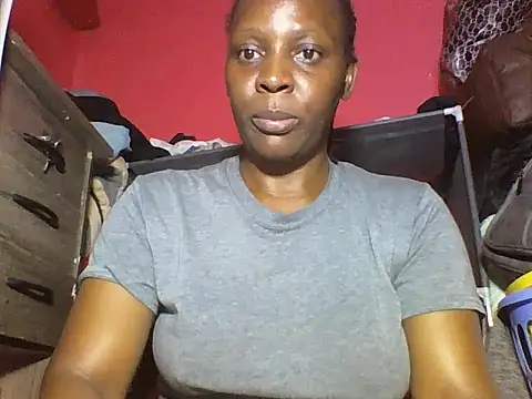 Snapshot of Sweet-piie chatting on 5, 11, 2025 Sweet-piie online show from 5, 11, 2025