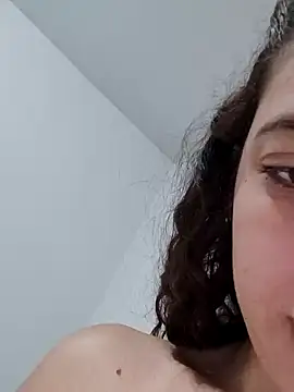 Sweet-diamondxxx online show from 15, 12, 2024