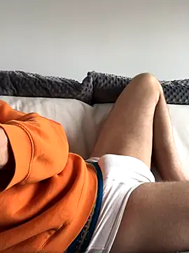 Snapshot of WAW_PL chatting on 17, 10, 2025 WAW PL online show from 17, 10, 2025