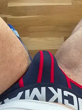 Snapshot of WAW_PL chatting on 19, 11, 2025 WAW PL online show from 19, 11, 2025