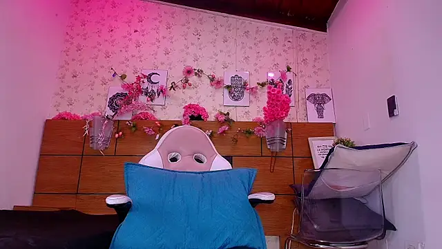 aisha sh online show from 20, 9, 2025