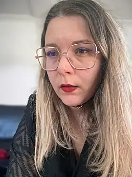 EmyLana online show from 6, 2, 2025