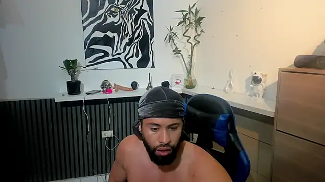 Snapshot of Daemon21 chatting on 27, 11, 2025 Daemon21 online show from 27, 11, 2025