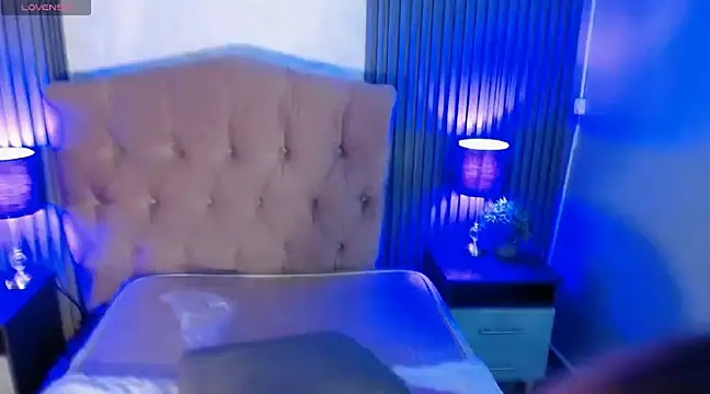 Snapshot of amapola_hs chatting on 23, 12, 2024 amapola hs online show from 23, 12, 2024