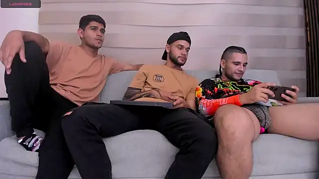 hot day online show from 18, 1, 2025