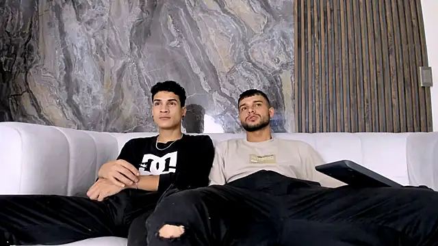 hot day online show from 5, 2, 2025