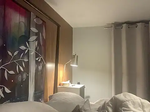 Audrey hotty online show from 23, 3, 2025