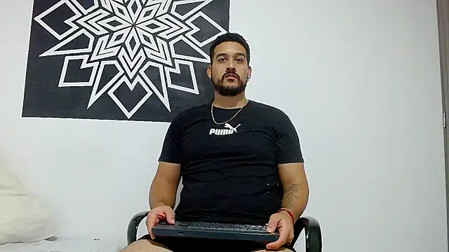  CHRIS-DENNIS  online show from 1, 4, 2026