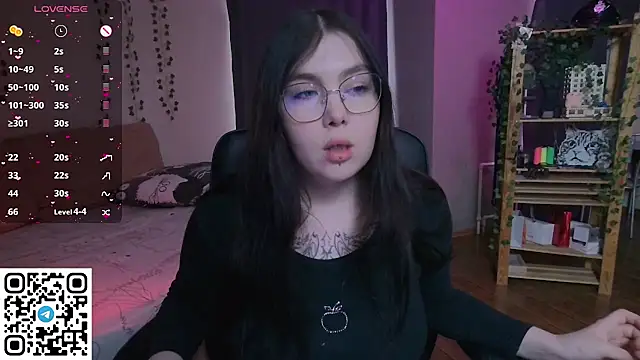 Arizonaa Muse online show from 5, 3, 2026