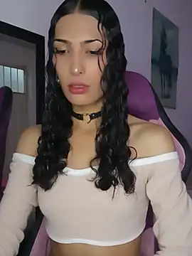 Lanna hott  online show from 10, 6, 2026