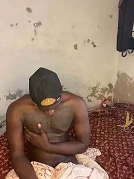 Snapshot of bad-boy-2002 chatting on 13, 1, 2025 bad-boy-2002 online show from 13, 1, 2025