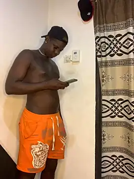 Snapshot of bad-boy-2002 chatting on 31, 1, 2025 bad-boy-2002 online show from 31, 1, 2025