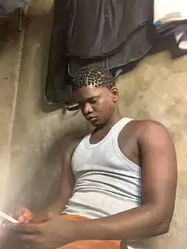 Snapshot of bad-boy-2002 chatting on 6, 2, 2026 bad-boy-2002 online show from 6, 2, 2026