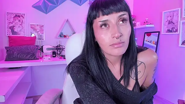 Valkiria ponce online show from 25, 4, 2026