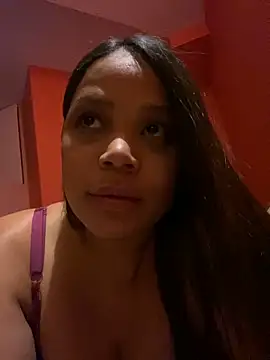 Snapshot of AitanaEvans chatting on 14, 4, 2026 AitanaEvans online show from 14, 4, 2026