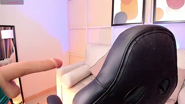 Khali reed  online show from 2, 10, 2025