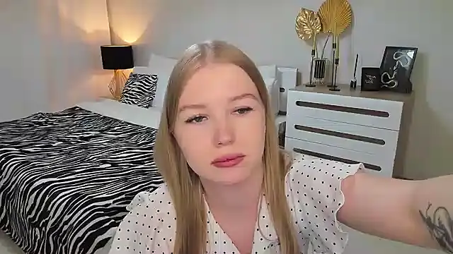 shy  lady online show from 10, 3, 2025