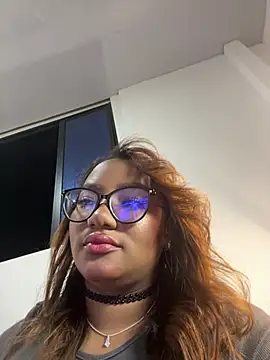 Lilithcaballero online show from 10, 3, 2025