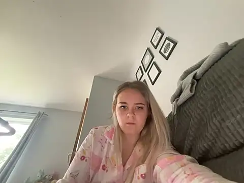 princess blondex online show from 30, 6, 2026