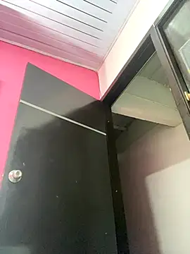 FerneyManti online show from 18, 9, 2025