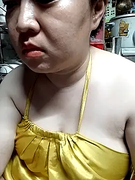 VyOanh2K online show from 23, 4, 2026