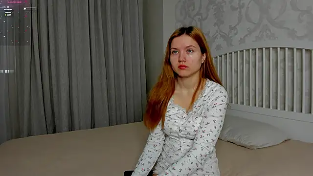 Eva  Lewis online show from 25, 4, 2026