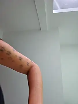 Abbyjonhson   online show from 5, 3, 2025