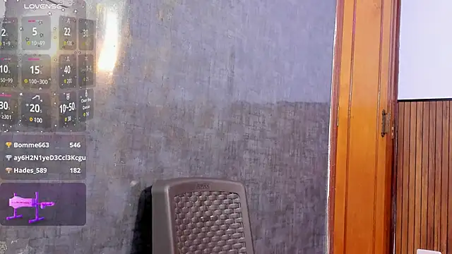 zyle boobs online show from 23, 2, 2025